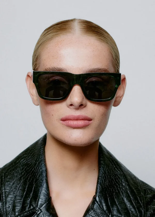 A. Kjaerbede Agnes Sunglasses - Dark Green Trans | Glasses