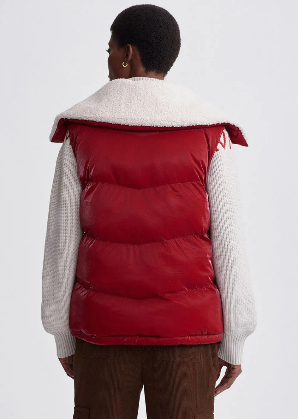 brock_puffer_gilet__red_1.webp Varley Brock Puffer Gilet - Red | Coats & Jackets