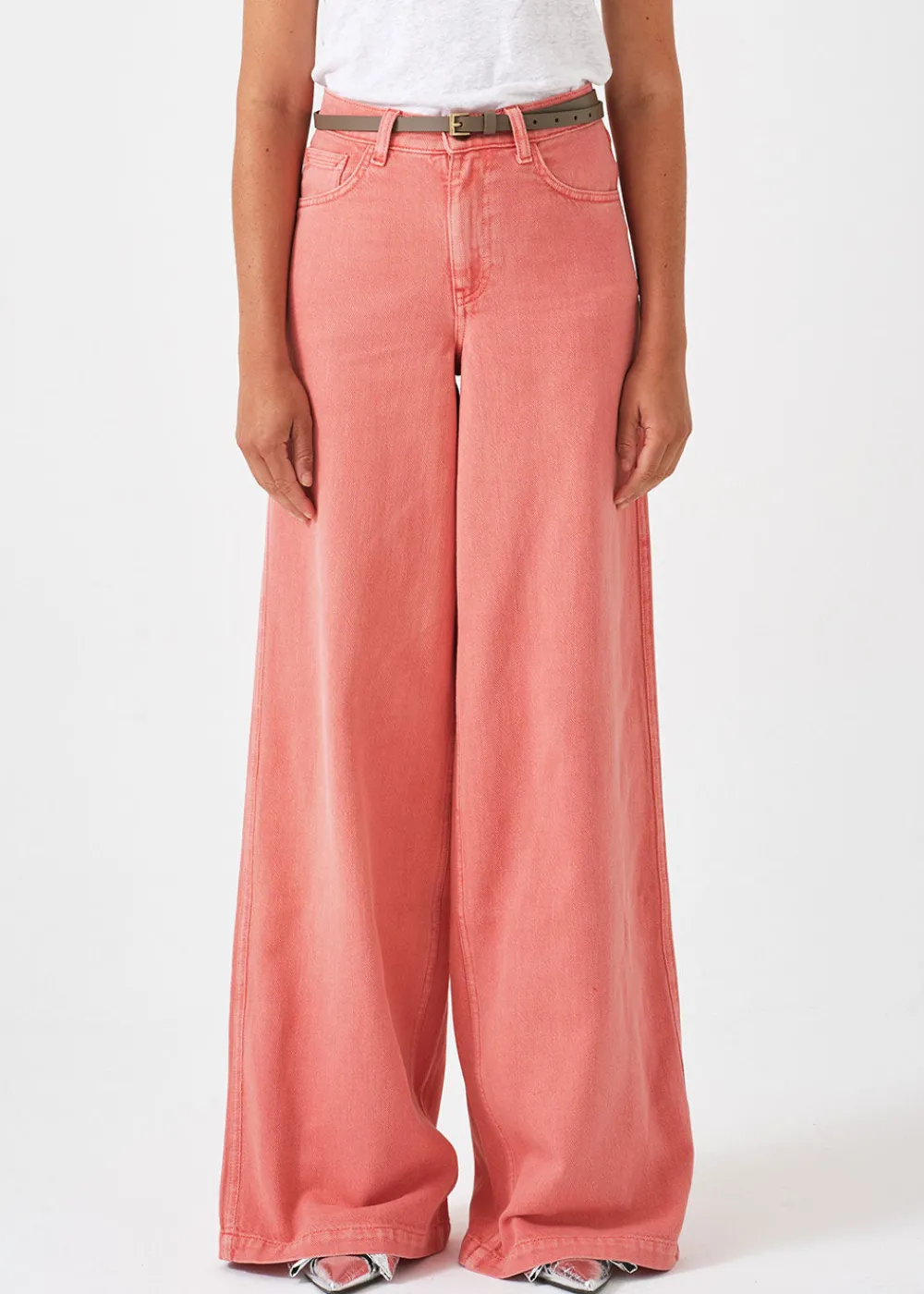 dear_bay_jean__mineral_re_3.webp Seventy + Mochi Dear Bay Jean - Mineral Red | Jeans