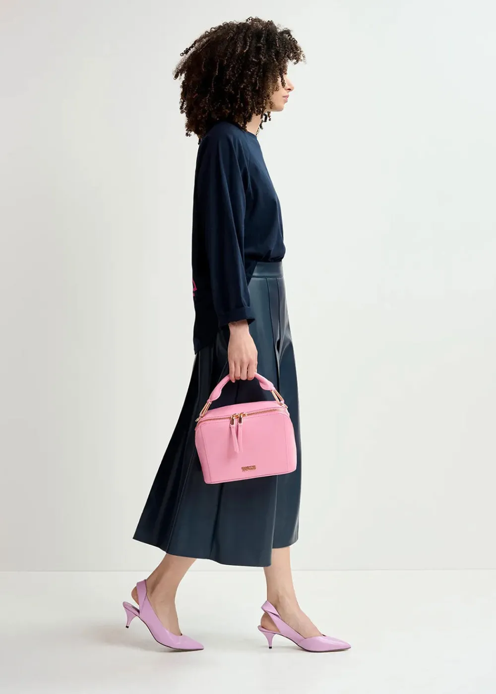 geeuw_skirt__navy_1.webp Essentiel Antwerp Geeuw Skirt - Navy | Skirts