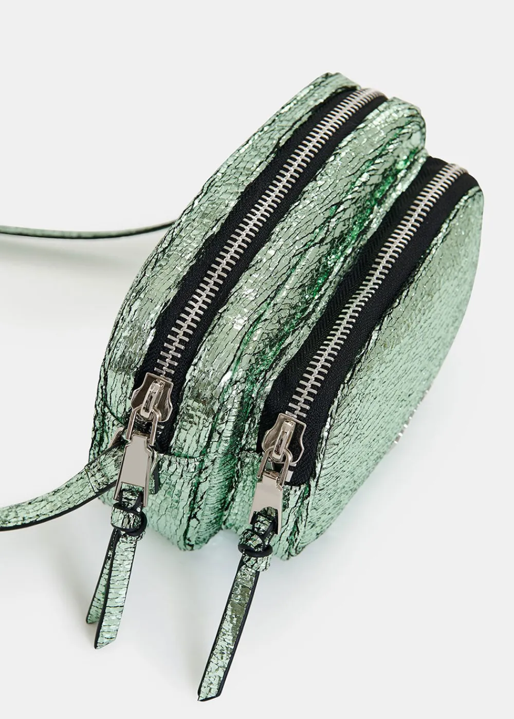 hamen_metallic_shoulder_b_3-1.webp Essentiel Antwerp Hamen Metallic Shoulder Bag - Green | Bags
