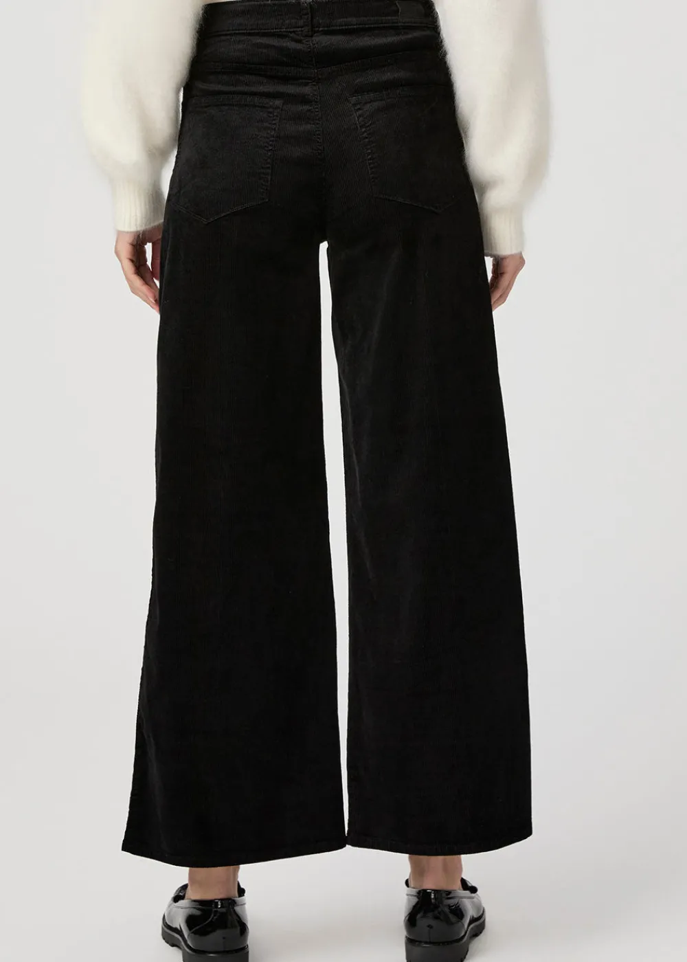 harper_ankle_wide_leg_jea_3.webp Paige Harper Ankle Wide Leg Jean - Black | Jeans
