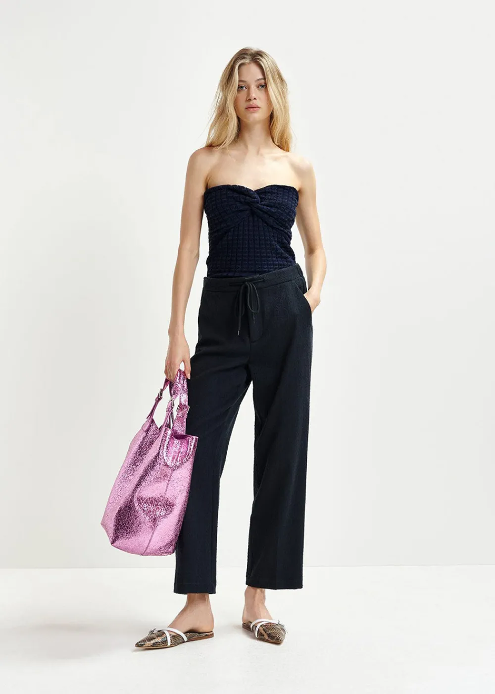 hurry_metallic_shopper_ba_2-1.webp Essentiel Antwerp Hurry Metallic Shopper Bag - Pink | Bags