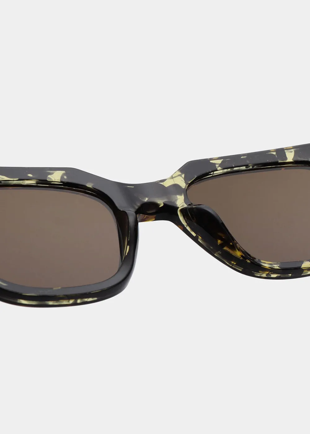 kaws_sunglasses__black_ye_3.webp A. Kjaerbede Kaws Sunglasses - Black Yellow Tortoise | Glasses