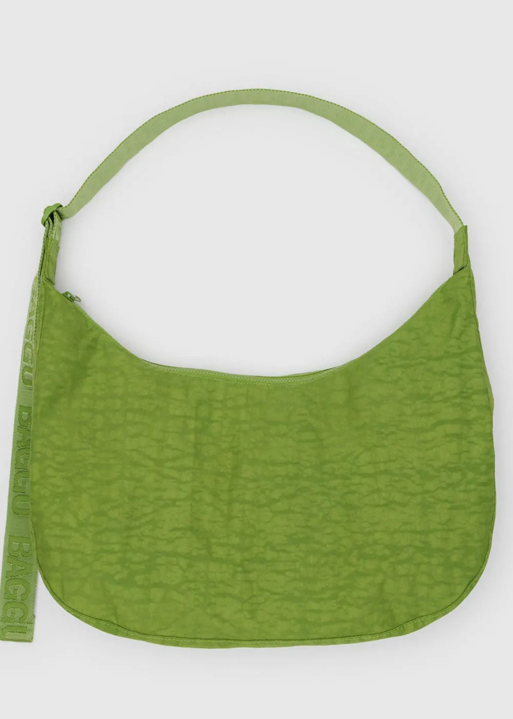 large_nylon_crescent_bag__0.webp BAGGU Large Nylon Crescent Bag - Green Juice | Bags