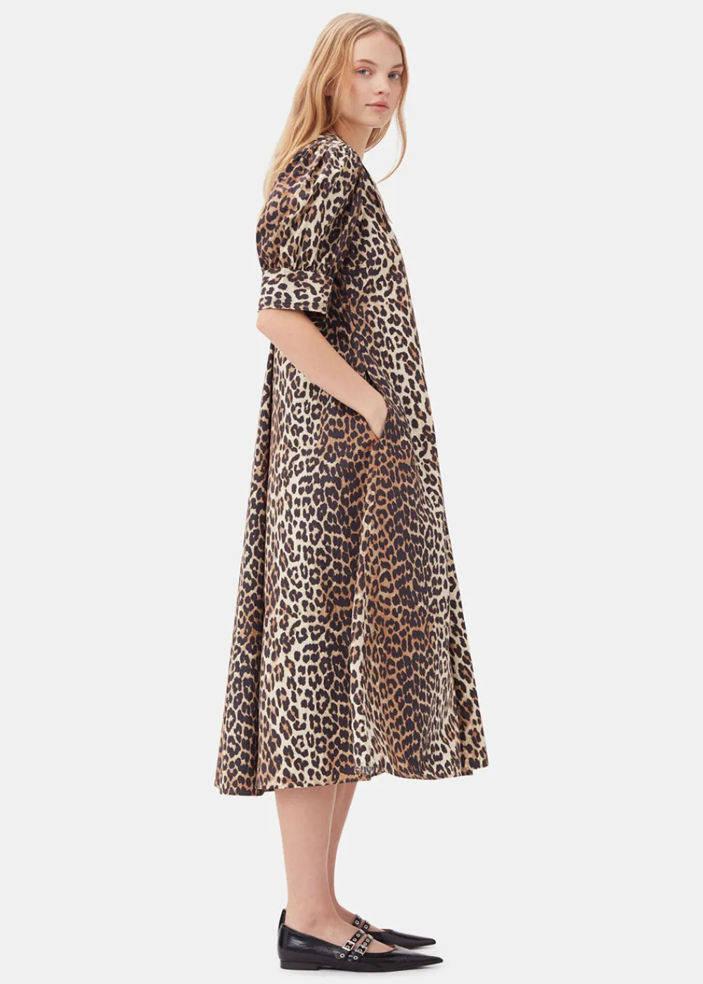 leopard_vneck_maxi_dress_2.webp GANNI Leopard V-neck Maxi Dress | Dresses