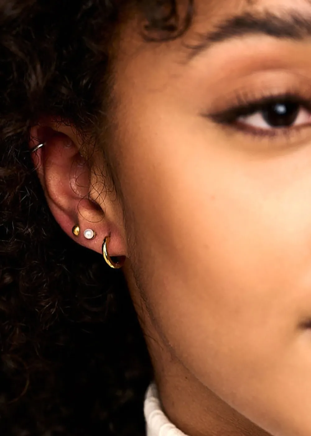 luxe_pearl_stud_amp_hoop__2.webp Orelia Luxe Pearl Stud & Hoop Earring 3 Pack | Earrings
