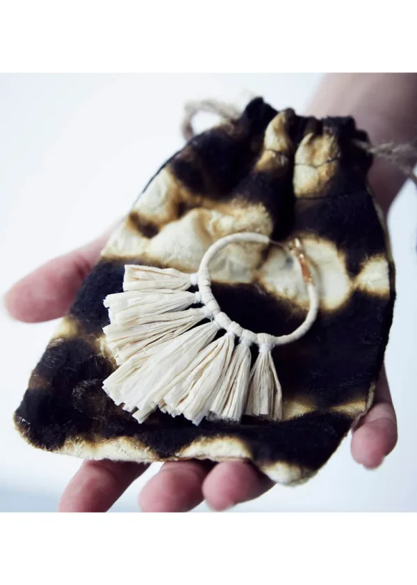 Cardomon Shell Drop Necklace | Necklaces