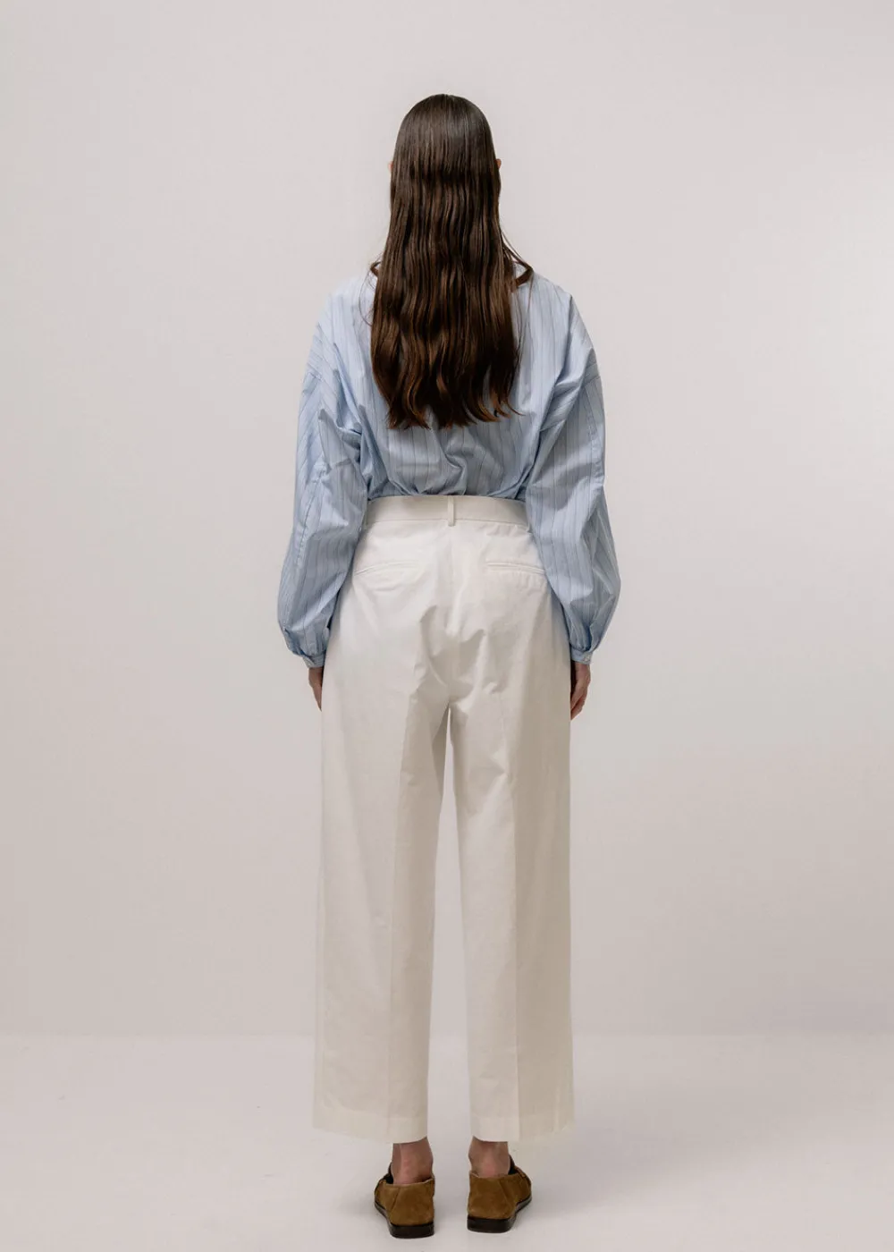 single_dart_trousers__whi_1.webp Emin and Paul Single Dart Trousers - White | Trousers